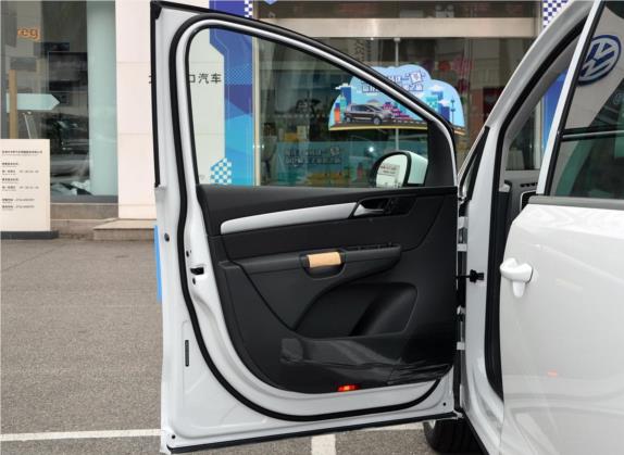 夏朗 2018款 380TSI 舒享型 7座 车厢座椅   前门板