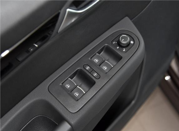 夏朗 2018款 380TSI 旗舰型 7座 车厢座椅   门窗控制