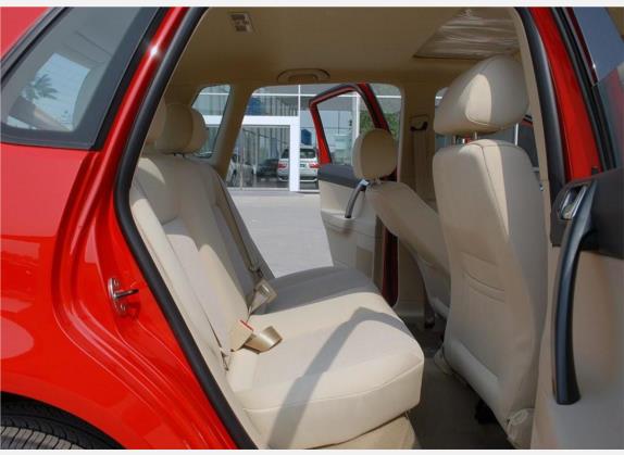 Polo 2006款 劲情 1.4L 自动风尚版 车厢座椅   后排空间