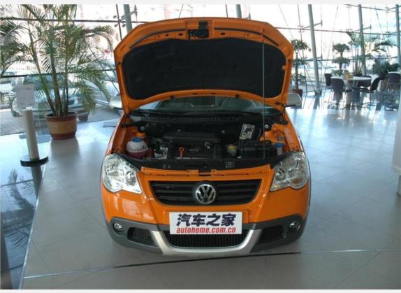 Polo 2007款 1.6L Cross Polo MT 其他细节类   发动机舱