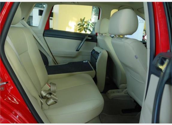 Polo 2007款 劲情 1.4L 自动风尚版 车厢座椅   后排空间