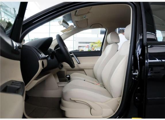 Polo 2009款 劲情 1.4L 自动舒尚版 车厢座椅   前排空间