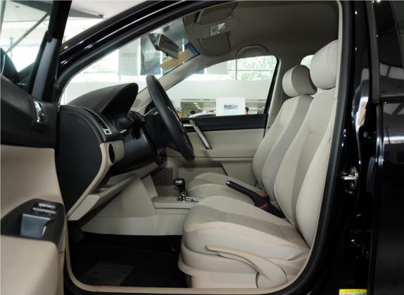 Polo 2011款 劲取 1.4L 自动实尚版 车厢座椅   前排空间