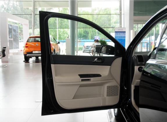 Polo 2011款 劲取 1.4L 自动实尚版 车厢座椅   前门板