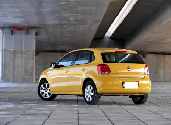 Polo 2011款 1.6L 自动致酷版 外观   斜后