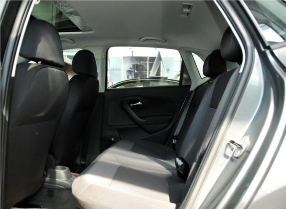 Polo 2011款 1.4L 自动致尚版 车厢座椅   后排空间