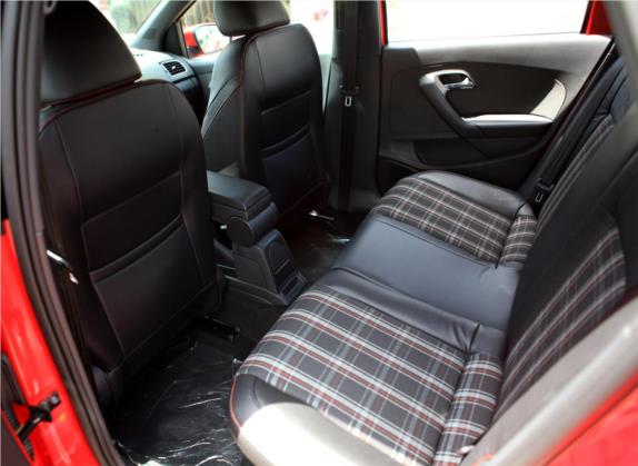 Polo 2012款 1.4TSI GTI 车厢座椅   后排空间