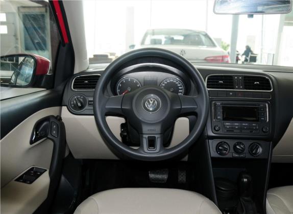 Polo 2013款 1.4L 自动舒适版 中控类   驾驶位