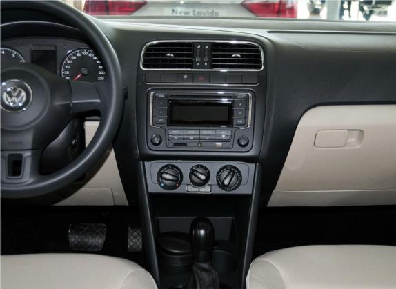 Polo 2013款 1.4L 自动舒适版 中控类   中控台