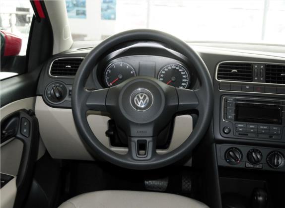 Polo 2013款 1.6L 自动舒适版 中控类   驾驶位