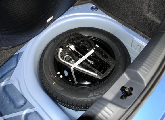 Polo 2014款 1.4L 手动风尚版 其他细节类   备胎