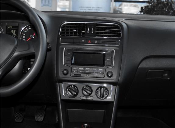 Polo 2014款 1.4L 手动舒适版 中控类   中控台