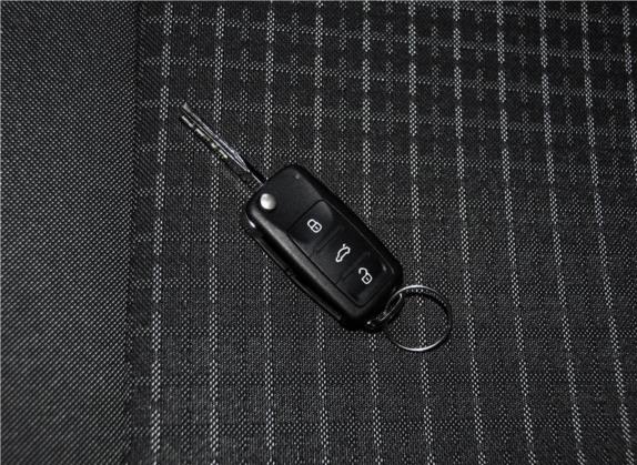 Polo 2014款 1.4L 手动舒适版 其他细节类   钥匙