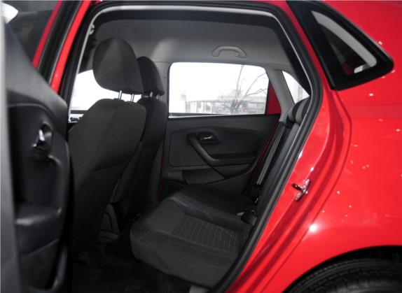Polo 2014款 1.4L 手动舒适版 车厢座椅   后排空间