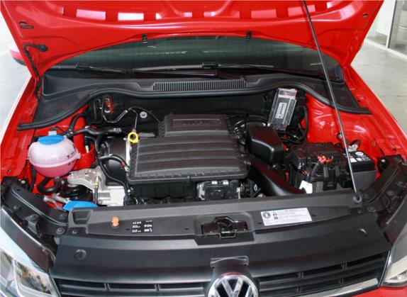 Polo 2014款 1.6L 手动舒适版 其他细节类   发动机舱
