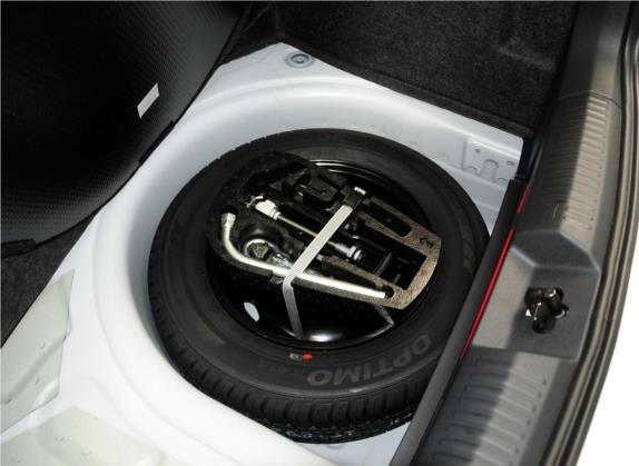 Polo 2014款 1.6L 自动舒适版 其他细节类   备胎