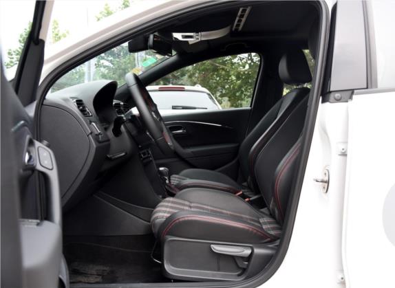 Polo 2015款 1.4TSI GTI 车厢座椅   前排空间