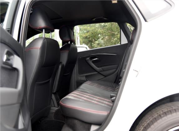 Polo 2015款 1.4TSI GTI 车厢座椅   后排空间