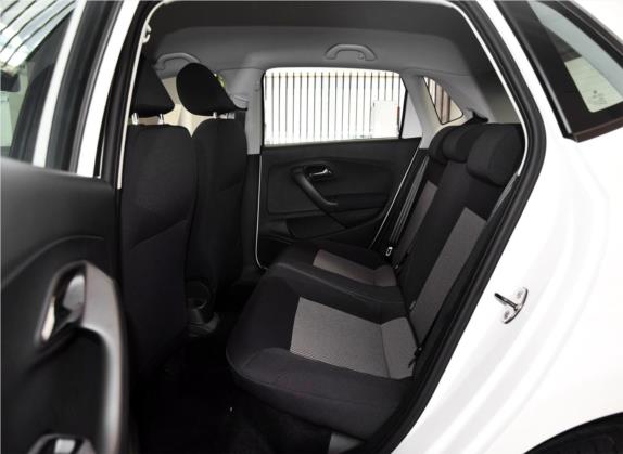 Polo 2016款 1.4L 手动风尚型 车厢座椅   后排空间