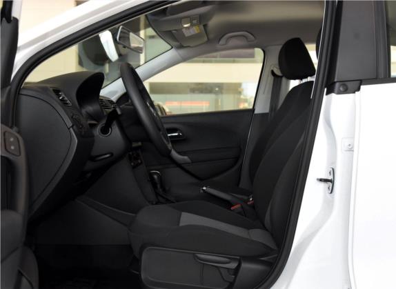 Polo 2016款 1.4L 自动风尚型 车厢座椅   前排空间