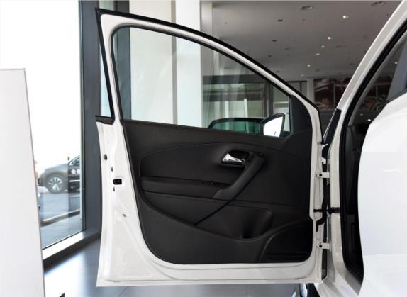 Polo 2016款 1.4L 自动风尚型 车厢座椅   前门板