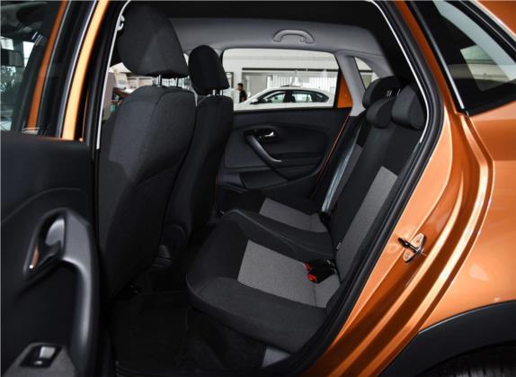 Polo 2016款 1.4L Cross Polo 自动 车厢座椅   后排空间