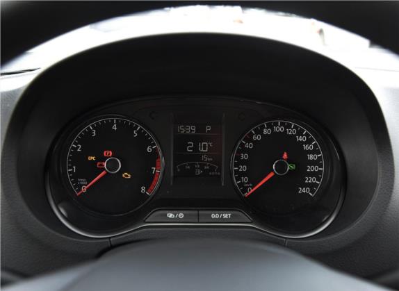 Polo 2018款 1.5L 自动安驾型 中控类   仪表盘
