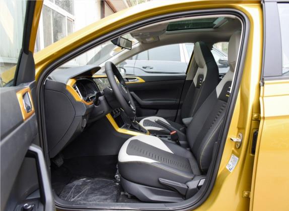 Polo 2019款 Plus 1.5L 自动Beats潮酷版 车厢座椅   前排空间