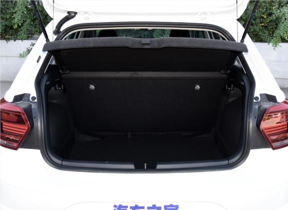 Polo 2019款 Plus 1.5L 手动全景乐享版 车厢座椅   后备厢