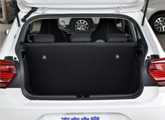 Polo 2019款 Plus 1.5L 自动全景乐享版 车厢座椅   后备厢
