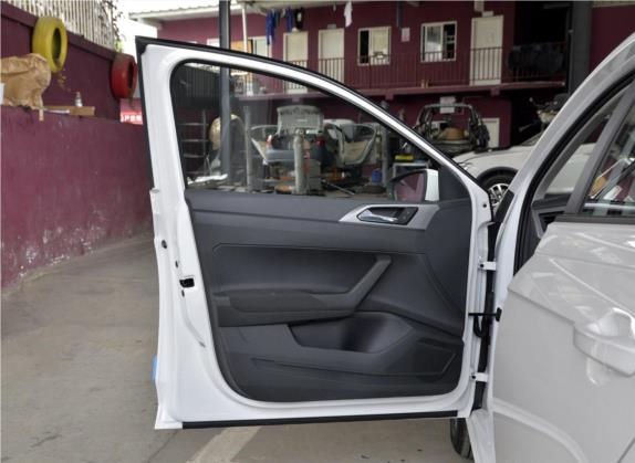 Polo 2019款 Plus 1.5L 自动全景乐享版 车厢座椅   前门板