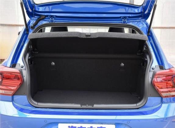 Polo 2019款 Plus 1.5L 自动炫彩科技版 车厢座椅   后备厢