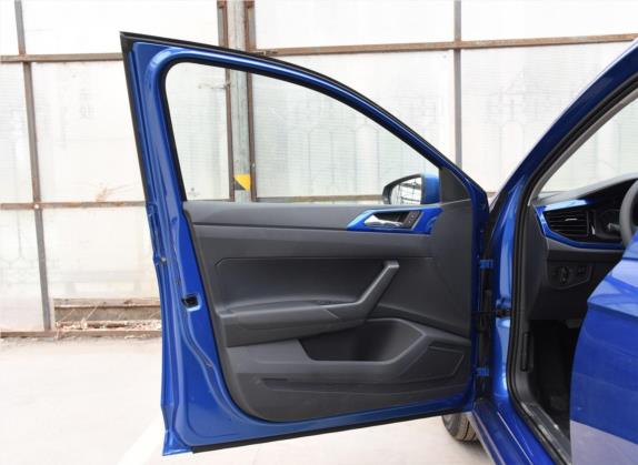 Polo 2019款 Plus 1.5L 自动炫彩科技版 车厢座椅   前门板
