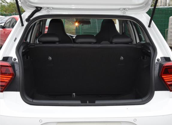 Polo 2023款  Plus 1.5L 自动炫彩科技版 车厢座椅   后备厢