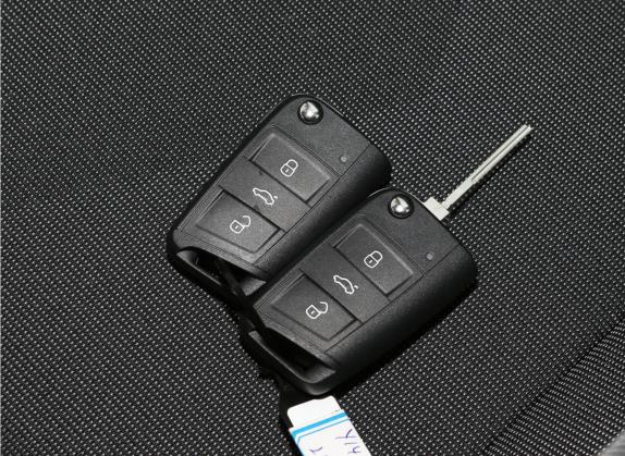Polo 2023款 Plus 1.5L 自动纵情乐活版 其他细节类   钥匙
