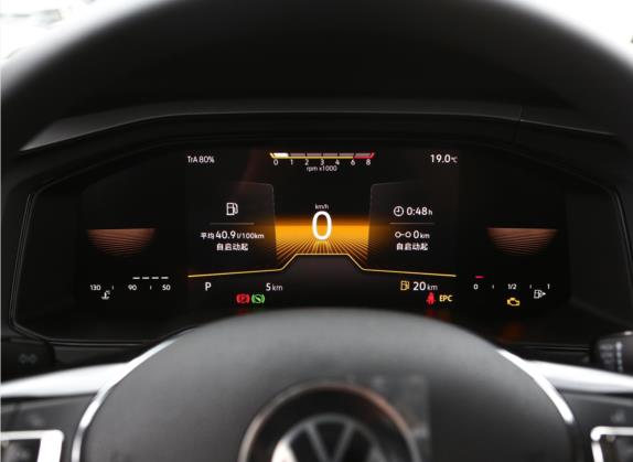 Polo 2023款 Plus 1.5L 自动纵情乐活版 中控类   仪表盘