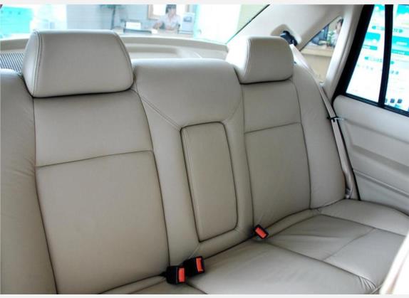 桑塔纳志俊 2006款 1.8L 手动舒适型 车厢座椅   后排空间