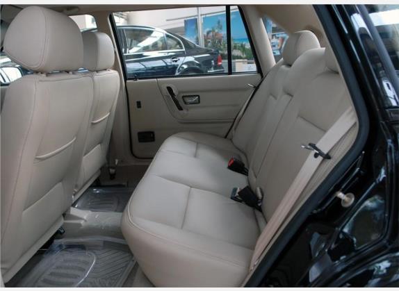 桑塔纳志俊 2006款 2.0L 自动豪华型 车厢座椅   后排空间