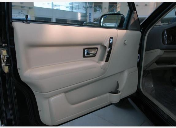 桑塔纳志俊 2006款 2.0L 自动豪华型 车厢座椅   前门板