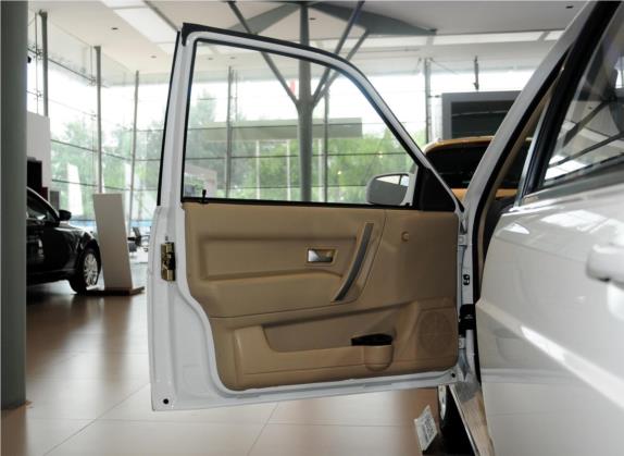 桑塔纳志俊 2008款 1.8L 手动实尚型 车厢座椅   前门板