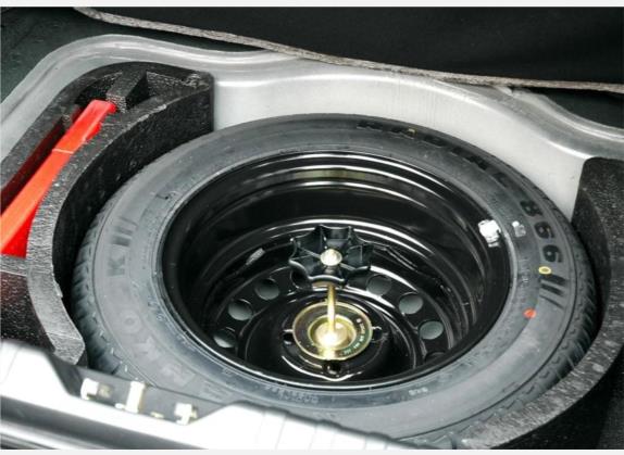桑塔纳志俊 2008款 1.8L 手动舒适型 其他细节类   备胎