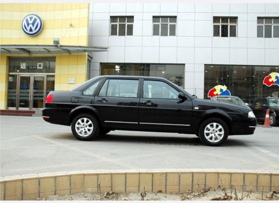 桑塔纳志俊 2008款 1.8L 手动舒适型 外观   正侧