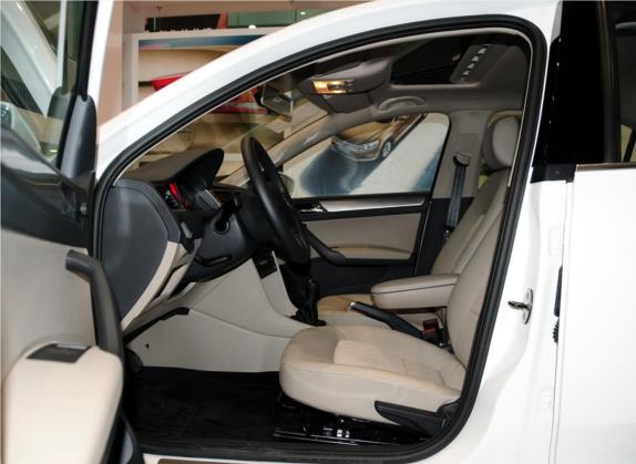 桑塔纳 2013款 1.6L 手动舒适版 车厢座椅   前排空间