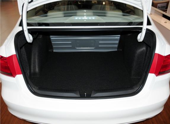 桑塔纳 2013款 1.6L 手动舒适版 车厢座椅   后备厢