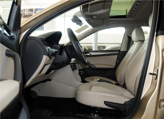 桑塔纳 2013款 1.6L 自动舒适版 车厢座椅   前排空间