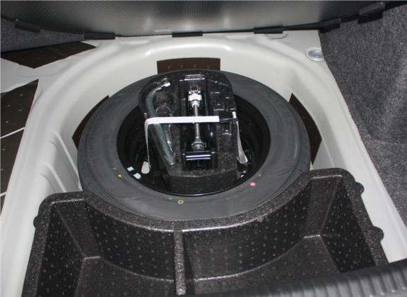 桑塔纳 2015款 1.4L 手动风尚版 其他细节类   备胎