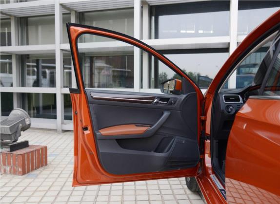 桑塔纳 2015款 浩纳 230TSI DSG豪华型 车厢座椅   前门板