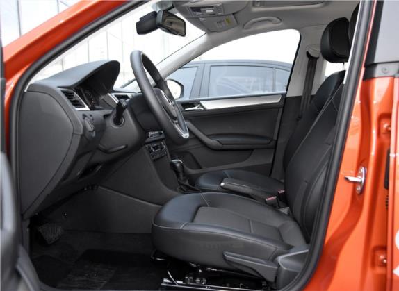 桑塔纳 2015款 浩纳 230TSI DSG舒适型 车厢座椅   前排空间