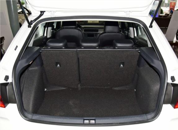 桑塔纳 2015款 浩纳 1.6L 手动舒适型 车厢座椅   后备厢