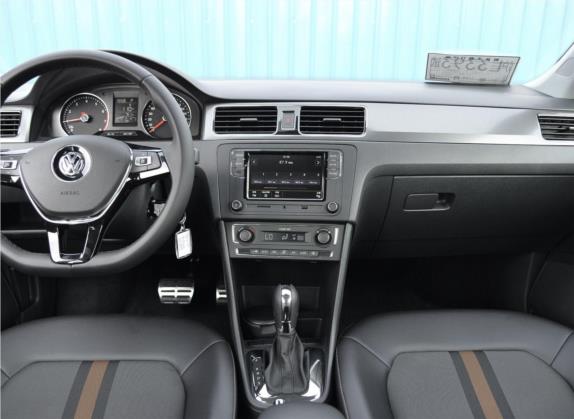 桑塔纳 2016款 Cross 1.6L 自动舒适型 中控类   中控台